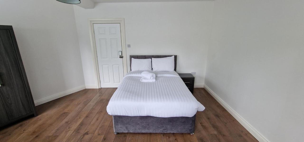 Apartment In Wakefield City Centre Buitenkant foto